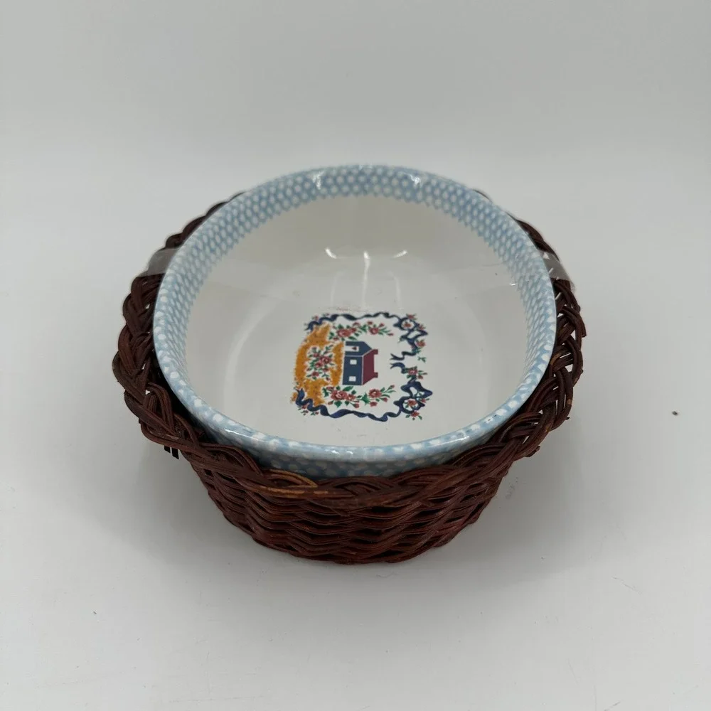 Vintage Teamson 1995 Country Home Farmhouse Baking Dish Stoneware‎ & Basket
